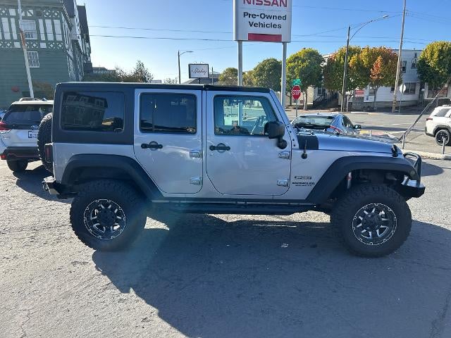 2016 Jeep Wrangler Unlimited 4WD 4dr Sport