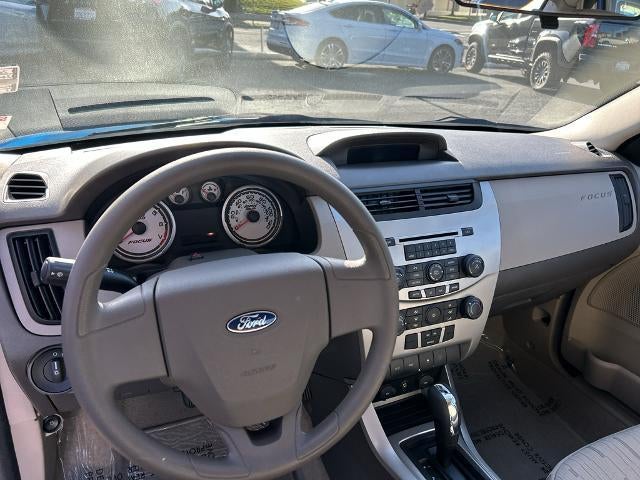 2011 Ford Focus 4dr Sdn SE