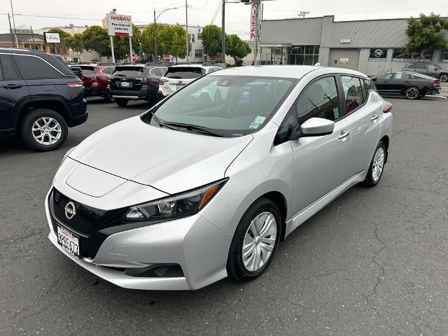 2025 Nissan LEAF S Hatchback