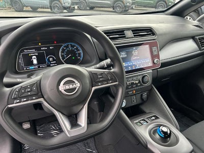 2025 Nissan LEAF S Hatchback