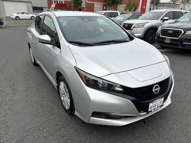 2025 Nissan LEAF S Hatchback