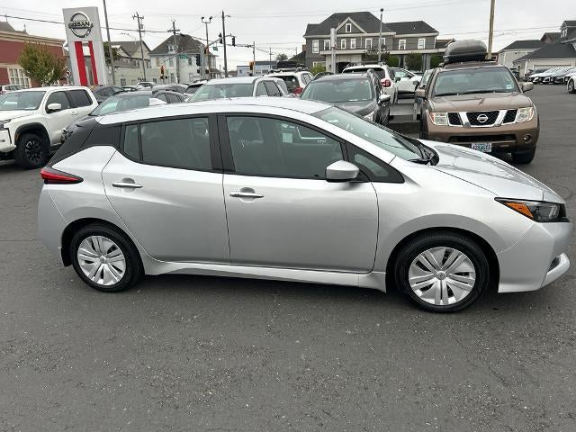 2025 Nissan LEAF S Hatchback