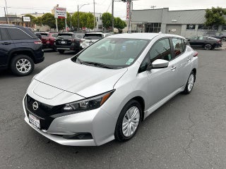 2025 Nissan LEAF S Hatchback