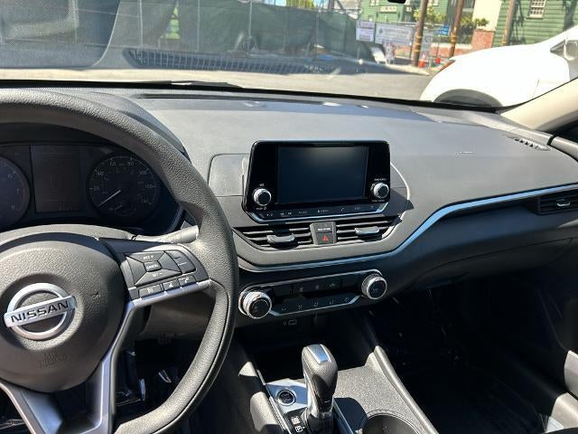 2022 Nissan Altima 2.5 S Sedan