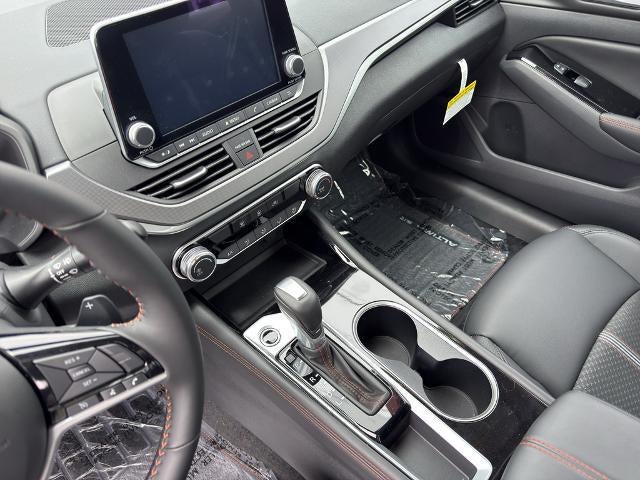 2025 Nissan Altima SR FWD