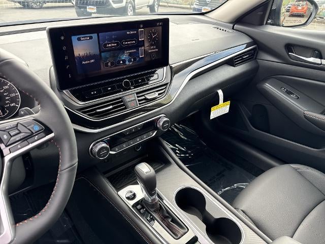 2026 Nissan Altima SR