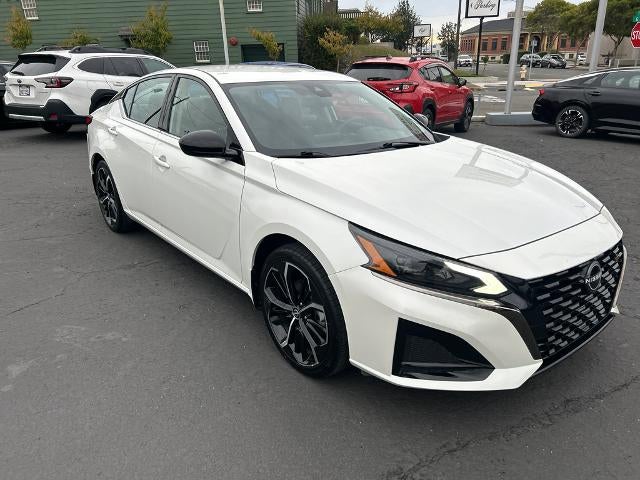 2024 Nissan Altima 2.5 SR Sedan