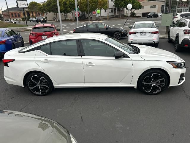 2024 Nissan Altima 2.5 SR Sedan