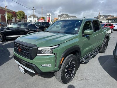 2024 Nissan Frontier Crew Cab 4x4 PRO-4X