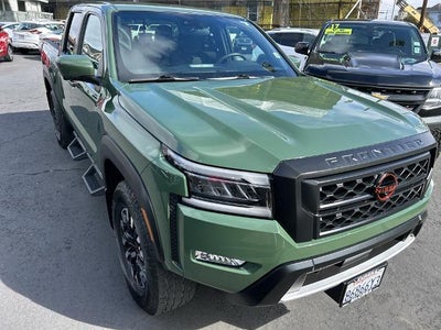 2024 Nissan Frontier Crew Cab 4x4 PRO-4X