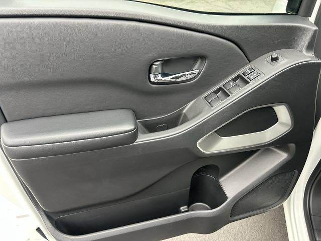 2025 Nissan Frontier Crew Cab 4x4 SV