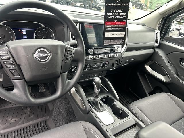 2025 Nissan Frontier Crew Cab 4x4 SV