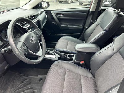 2018 Toyota Corolla SE CVT (Natl)