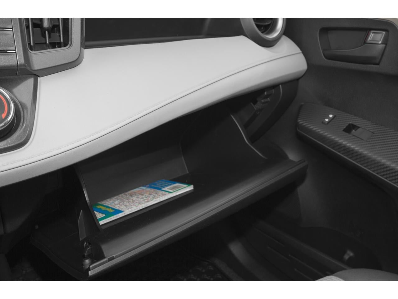 2015 Toyota RAV4 FWD 4dr LE (GS)