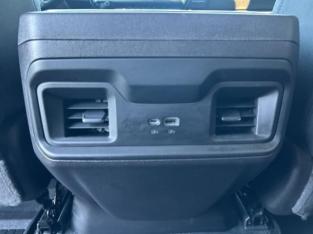 2022 Chevrolet Silverado 1500 Crew Cab Short Box 4-Wheel Drive LT Trail Boss