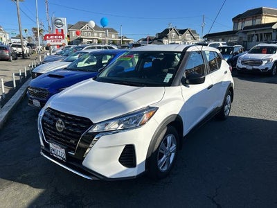 2024 Nissan Kicks S FWD