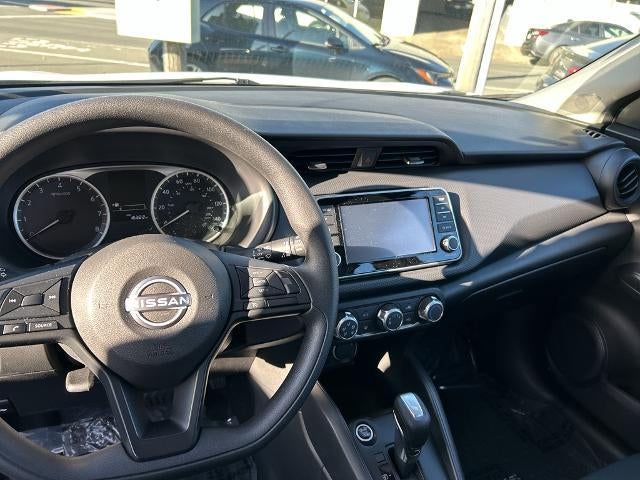 2024 Nissan Kicks S FWD