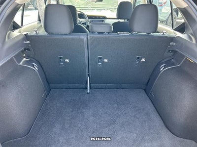 2023 Nissan Kicks SV FWD