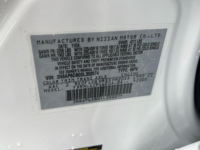 2025 Nissan Kicks SR