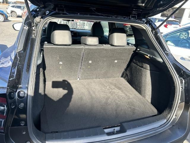 2025 Nissan Kicks SR AWD