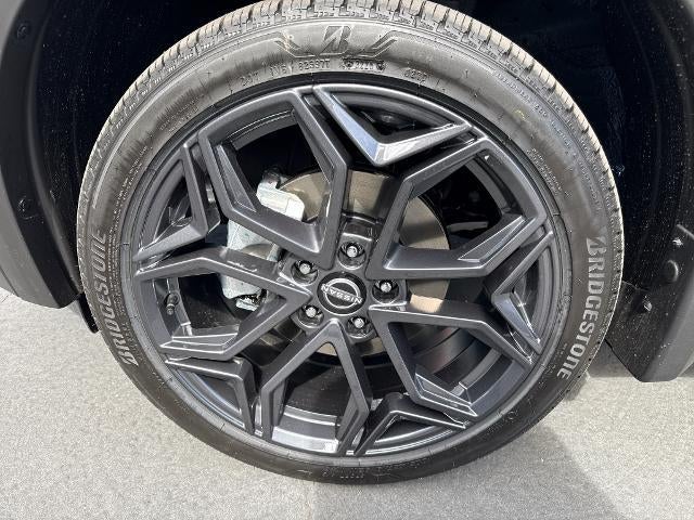 2027 Nissan Kicks SR