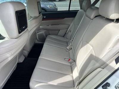 2013 Subaru Outback 2.5i Limited Automatic