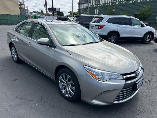 2017 Toyota Camry XLE Auto (SE)