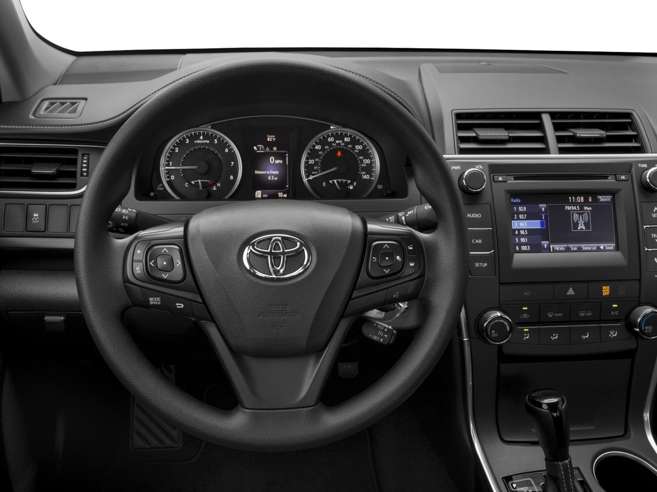 2017 Toyota Camry XLE Auto (SE)