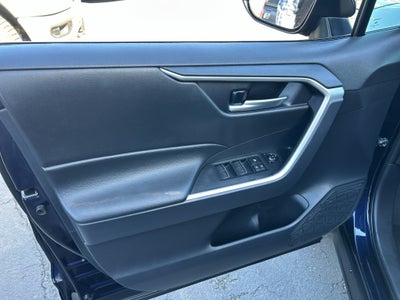 2025 Toyota RAV4 Hybrid Hybrid XLE