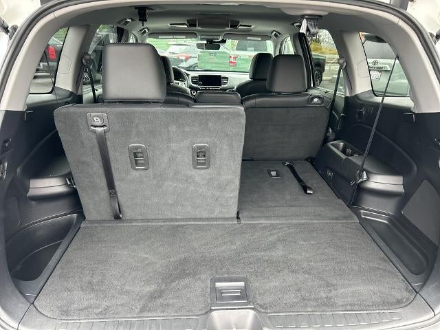 2020 Honda Pilot Touring 8-Passenger AWD