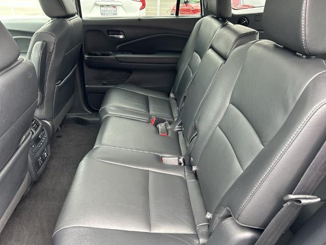 2020 Honda Pilot Touring 8-Passenger AWD