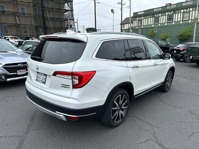 2020 Honda Pilot Touring 8-Passenger AWD