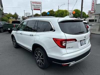 2020 Honda Pilot Touring 8-Passenger AWD