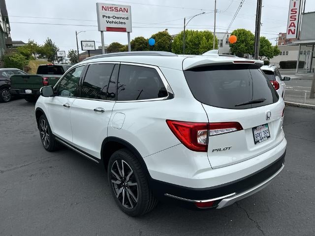 2020 Honda Pilot Touring 8-Passenger AWD