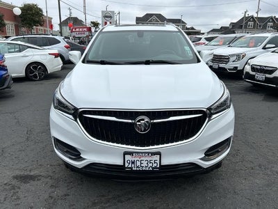 2018 Buick Enclave Essence FWD