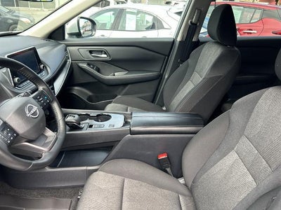 2025 Nissan Rogue FWD SV