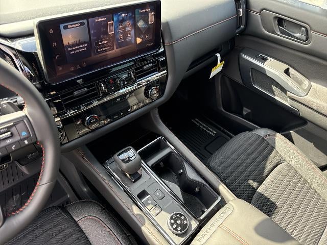 2026 Nissan Pathfinder Rock Creek®