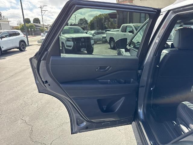 2026 Nissan Pathfinder Rock Creek®