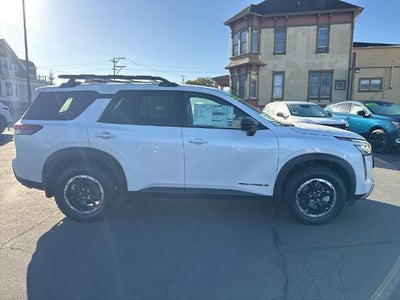 2026 Nissan Pathfinder Rock Creek®