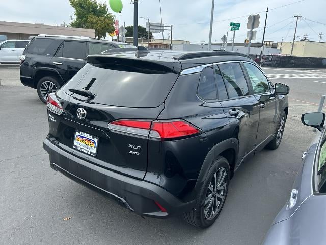 2024 Toyota Corolla Cross XLE 4WD (Natl)
