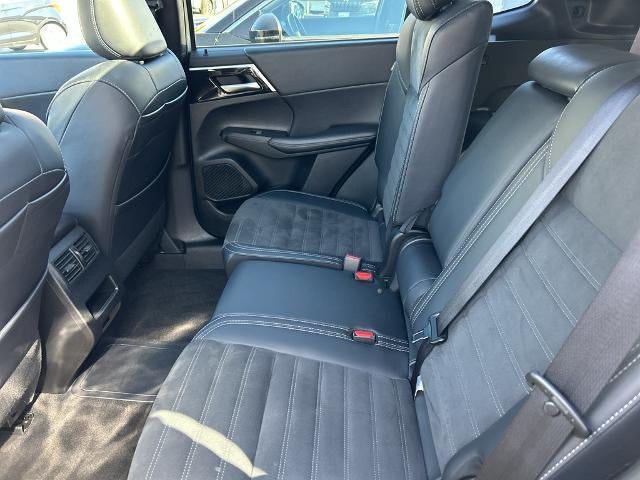 2024 Mitsubishi Outlander Plug-In Hybrid SE S-AWC