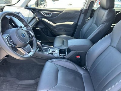 2023 Subaru Forester Touring CVT