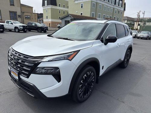 2026 Nissan Rogue Dark Armor™