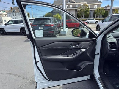 2026 Nissan Rogue Dark Armor™