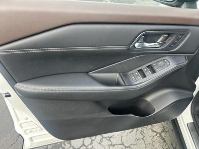 2023 Nissan Rogue AWD SL *Ltd Avail*