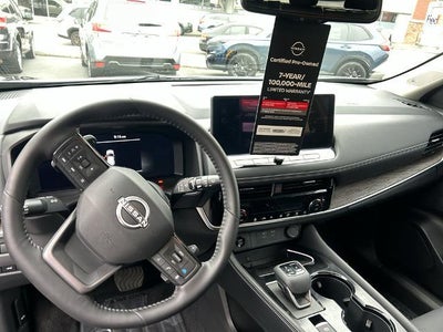 2025 Nissan Rogue AWD Platinum