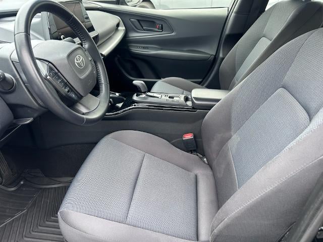 2024 Toyota Prius LE (Natl)