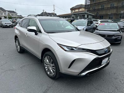 2022 Toyota Venza XLE AWD (Natl)