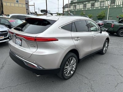 2022 Toyota Venza XLE AWD (Natl)