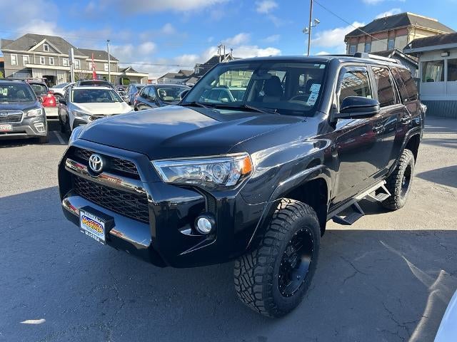 2019 Toyota 4Runner SR5 4WD (Natl)